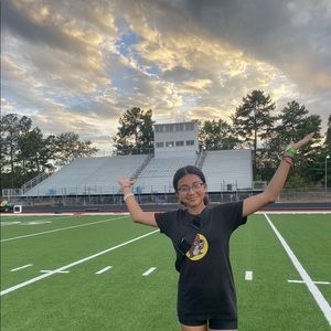 Meet your Posher, Elizabeth